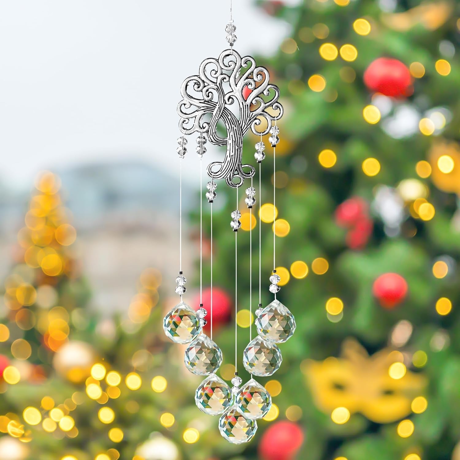 Garden Hanging Crystal Suncatchers Rainbow Makers with Crystal Ball Prisms and Metal Tree of Life for Garden Outdoor Home Kids Room Window
