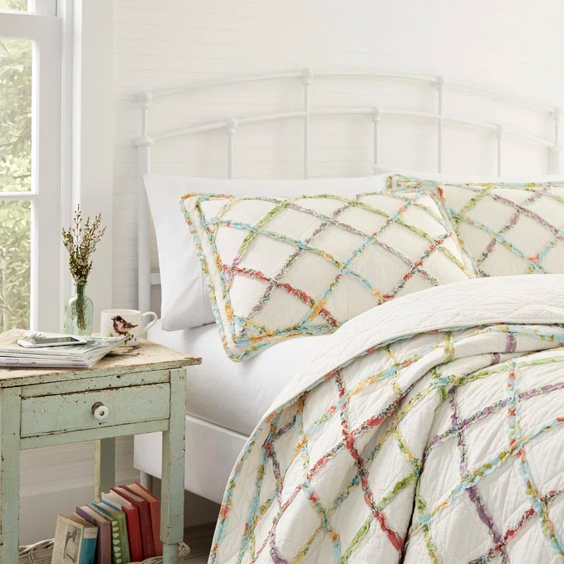 Ruffle Garden Cotton Quilt
