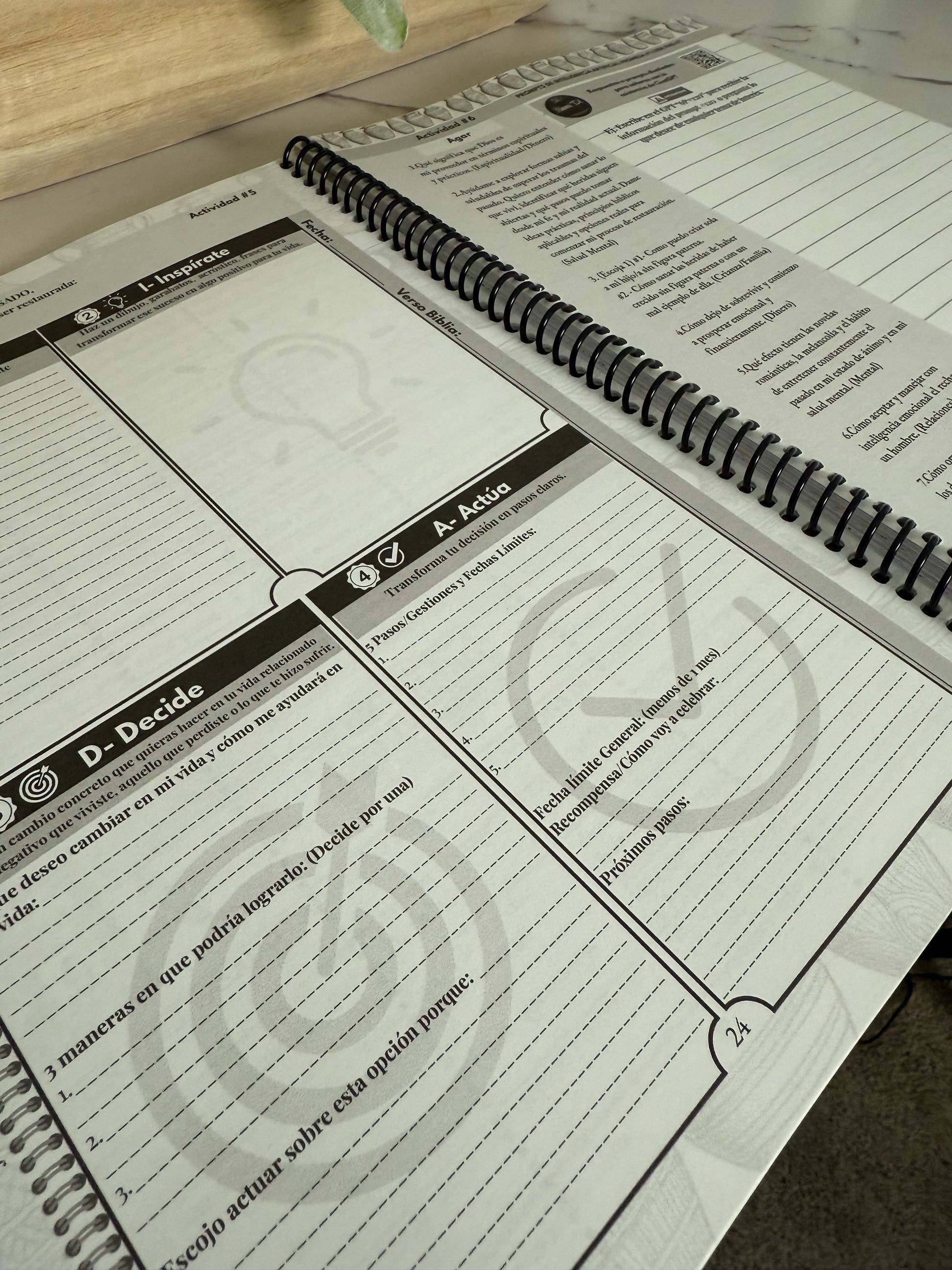 (espiral) 6 Promesas de Restauración para Solteras: Devocional de 12 semanas para solteras, divorciadas, viudas, madres solas que necesitan olvidar y comenzar una nueva vida