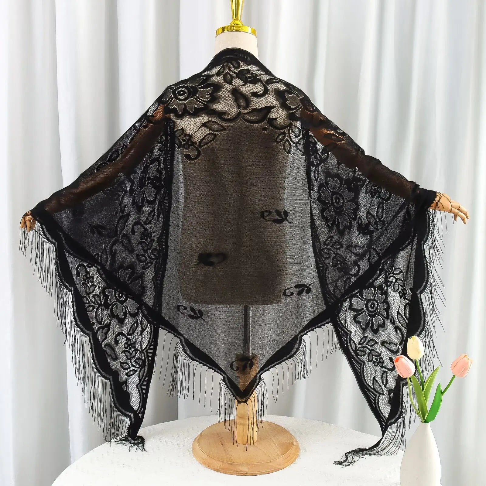 Cross-border new light and breathable monochrome lace tassel shawl