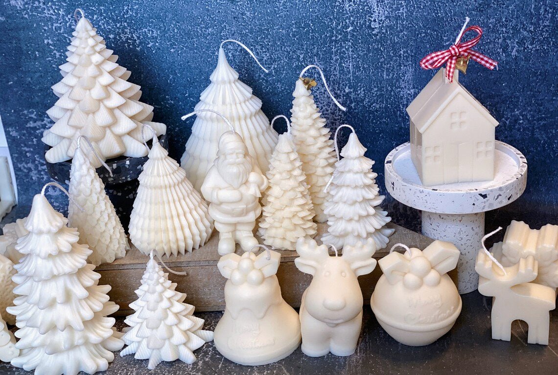 Christmas Cottage Candles for Cozy Holiday Decor